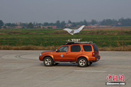 蝠鲼無人機(jī)進(jìn)行試飛 蝠鲼無人機(jī)進(jìn)行試飛