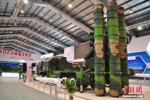 FD2000防空導(dǎo)彈首次亮相珠海航展 FD2000防空導(dǎo)彈首次亮相珠海航展