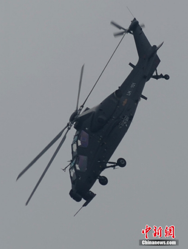 直10武裝直升機(jī)亮相珠海航展 直10武裝直升機(jī)亮相珠海航展