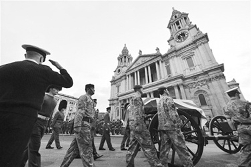 D15գӢ׶ʼTڱo͡`ѡ_ʥ_áAl(f)