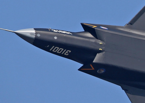 殲31機(jī)腹高清照曝光 彈艙門清晰可見(jiàn) (組圖) 殲31機(jī)腹高清照曝光 彈艙門清晰可見(jiàn) (組圖)