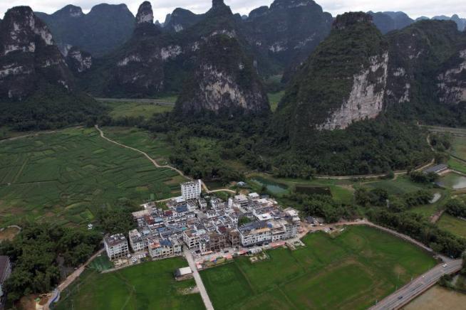 廣西大新縣明仕田園風(fēng)光猶如山水畫(huà)