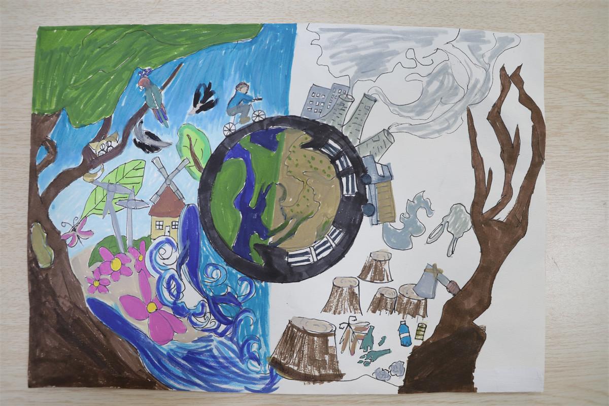 《保護(hù)環(huán)境，低碳出行》張雅涵 10歲