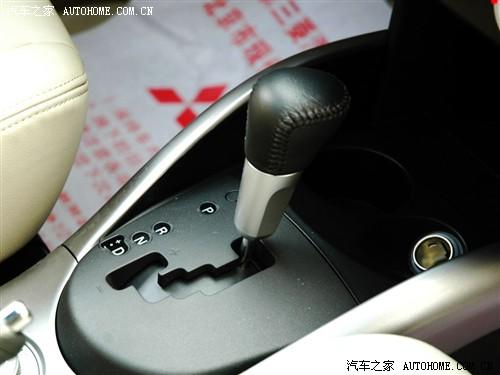 汽車之家 進(jìn)口三菱 outlander ex 2.4 時(shí)尚版