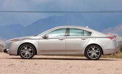 奧迪A4對(duì)比寶馬328/英菲尼迪G37/謳歌TL