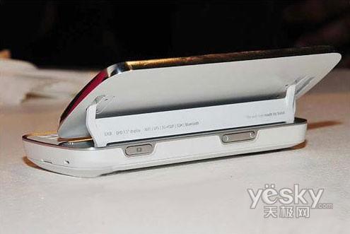 新機皇隆重登基 諾基亞N97盛裝上市