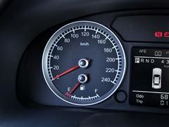 汽車之家 華晨中華 中華尊馳 09款 1.8t at基本型