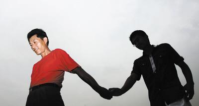 準(zhǔn)大學(xué)生打工籌學(xué)費(fèi)陷入傳銷父親千里相救