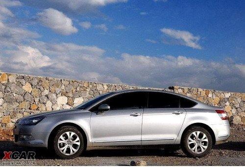 年底前亮相 國產(chǎn)C5三個排量車型曝光 汽車之家 年底前亮相 國產(chǎn)C5三個排量車型曝光 汽車之家