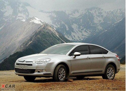 年底前亮相 國產(chǎn)C5三個排量車型曝光 汽車之家 年底前亮相 國產(chǎn)C5三個排量車型曝光 汽車之家