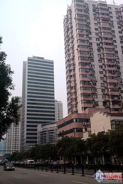 屬于未來的手機(jī) HTC Hero深度評(píng)測(cè)