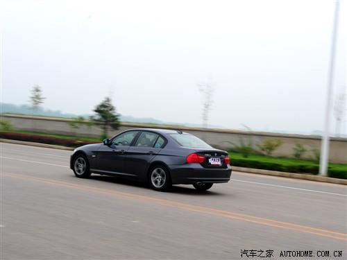 汽車之家 華晨寶馬 寶馬3系 新款 320i時(shí)尚型