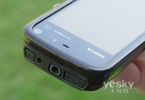 5800XM領(lǐng)銜 諾基亞XM系列音樂手機(jī)開學(xué)推介