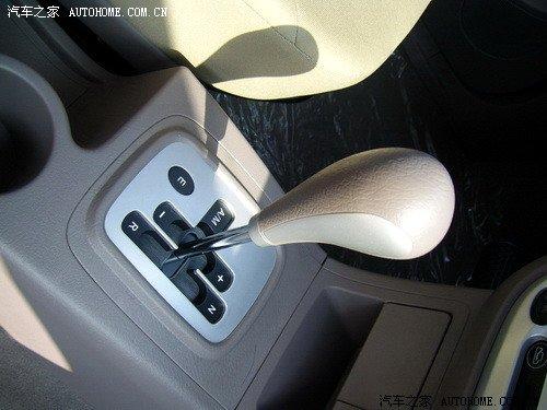 采用AMT變速器 奇瑞QQ6自動(dòng)擋諜照曝光 汽車之家 采用AMT變速器 奇瑞QQ6自動(dòng)擋諜照曝光 汽車之家