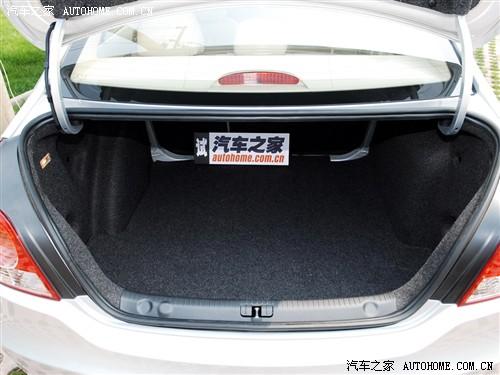 汽車(chē)之家 上海大眾 朗逸 08款 2.0 自動(dòng)品軒版