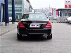 ��܇(ch��)֮�� �M(j��n)�ڱ��Y ���Ys��(j��) 2010�� s 300l ���F��