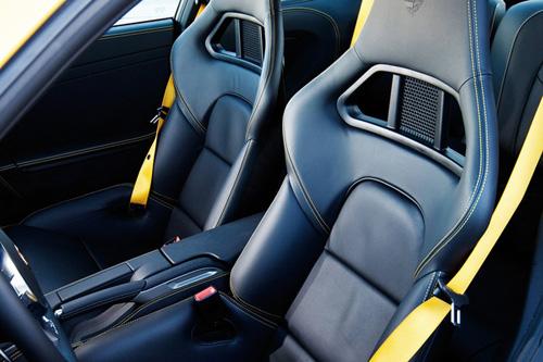 �ٶ�ˇ�g(sh��) ����ԇ�{�¿�r��911 Turbo