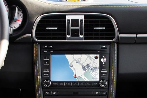 �ٶ�ˇ�g(sh��) ����ԇ�{�¿�r��911 Turbo