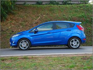 �¼����A�Ɏ�