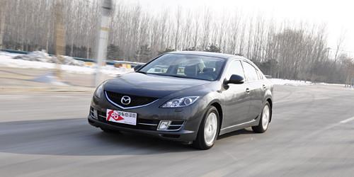 動力足夠/油耗經(jīng)濟(jì) 深度測試馬自達(dá)睿翼