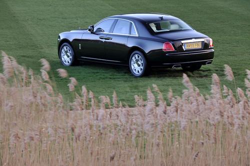 夢(mèng)想之車 勞斯萊斯古思特尋找新平衡點(diǎn)