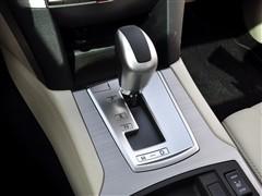 ��܇(ch��)֮�� ˹���� ���{ 2010�� 2.0i���A��