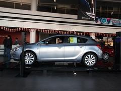 �\(y��n)��(d��ng)�x�l(shu��) �e��Ӣ�ʌ�(du��)�ȸ��ظ���˹�Ɏ�