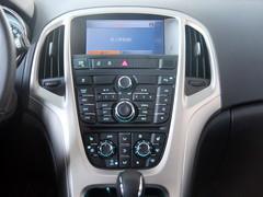 �\(y��n)��(d��ng)�x�l(shu��) �e��Ӣ�ʌ�(du��)�ȸ��ظ���˹�Ɏ�