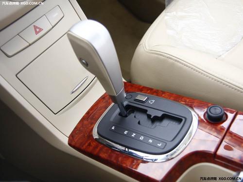 都是自主佼佼者 榮威350對(duì)比奔騰B50