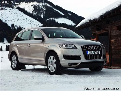 奧迪 奧迪(進(jìn)口) 奧迪q7 2011款 3.0 tfsi