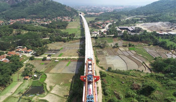 尋找伙伴而非對手，中國以“共”字兼濟(jì)天下