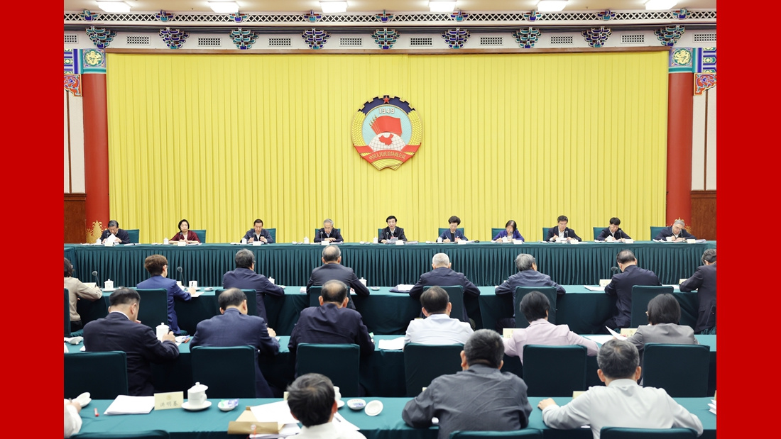 全國政協(xié)召開“一體推進(jìn)教育科技人才發(fā)展”專題協(xié)商會 王滬寧出席并講話