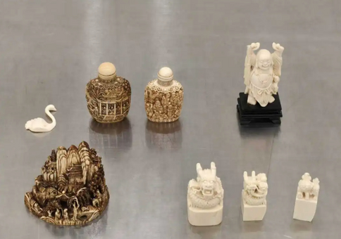 皇崗海關(guān)查獲出境旅客攜帶瀕危象牙制品8件