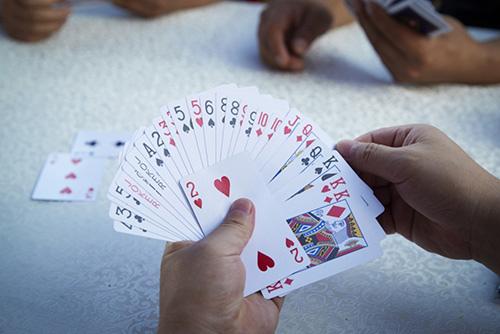 法律顧問(wèn)在身邊：打牌娛樂(lè)與賭博行為的邊界在哪兒？